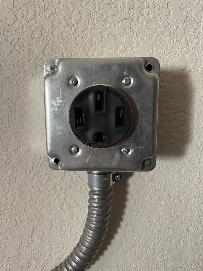 NEMA 14-50 outlet installed for Electrical Panel Upgrade in Pinellas Park